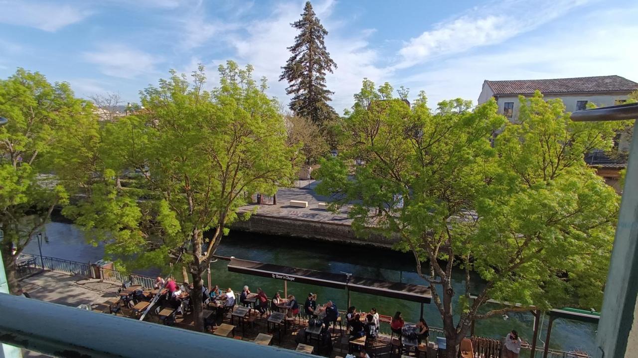 Апартаменты Vue Imprenable Sur La Sorgue Л'Иль-сюр-ла-Сорг Экстерьер фото